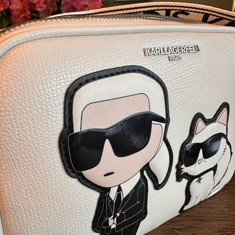 NWT！NEW! Karl Lagerfeld Maybelle Camera Double zip Crossbody Women Bag -White - Picture 2 of 8